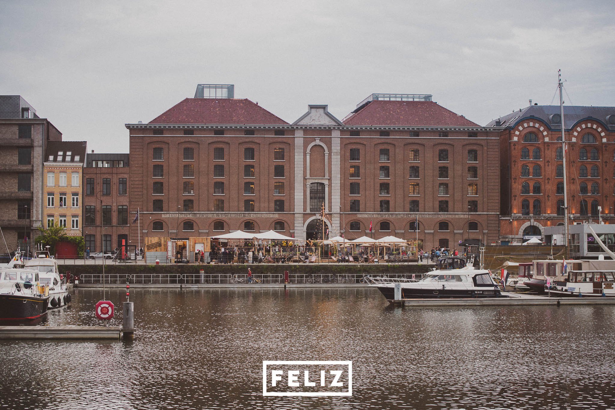 FELIX PAKHUIS Seizoensgebonden Restaurant Antwerpencentrum 2000