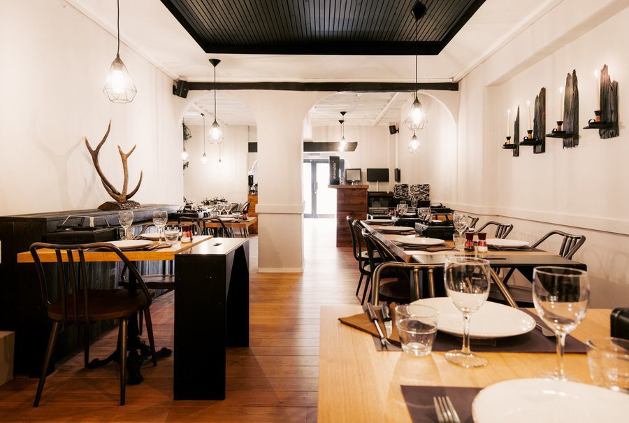 LE CHALET DE L'AMUSOIR Restaurant Fondue Waterloo 1410