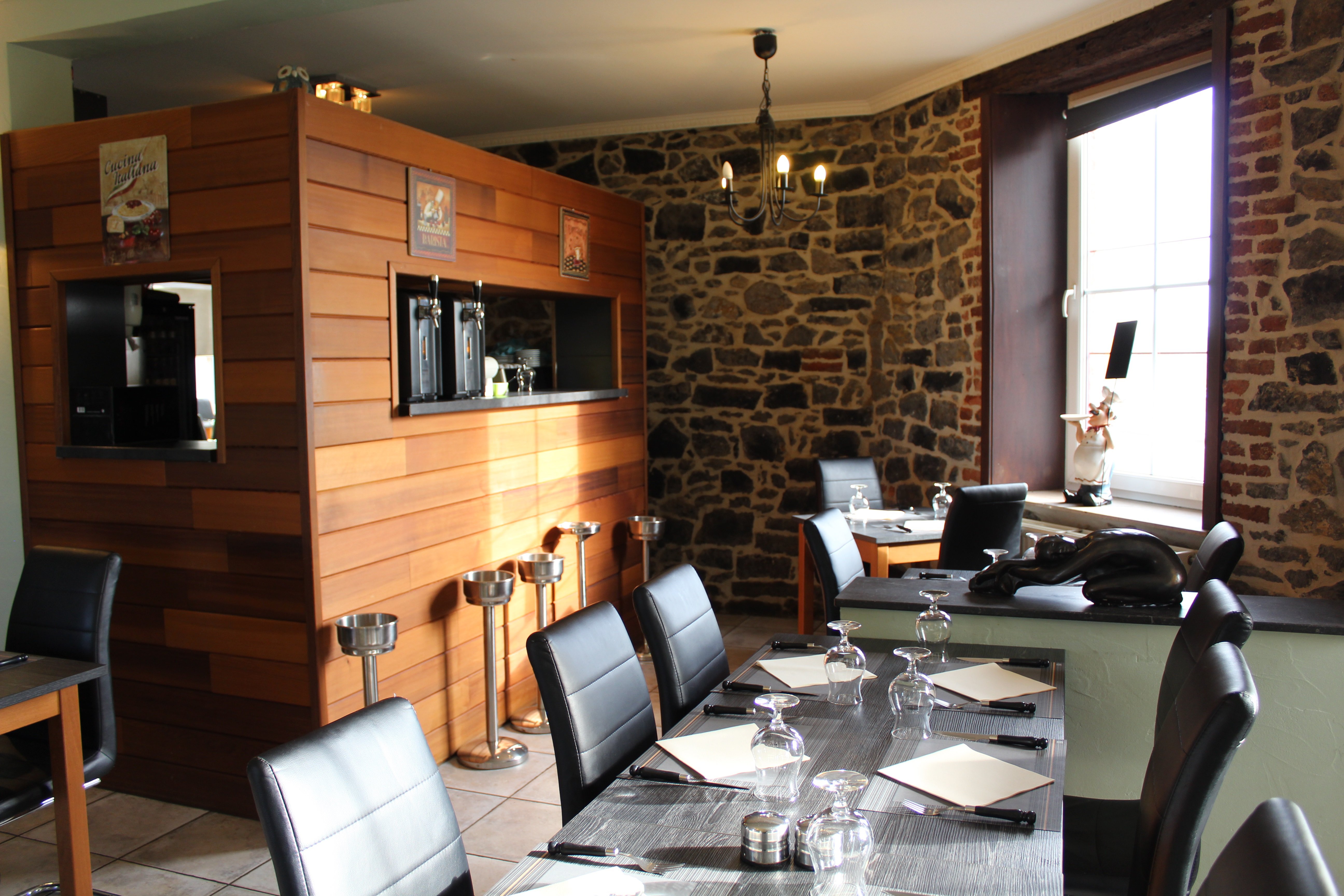 LA RUSTICA Restaurant Italien Thuillies 6536