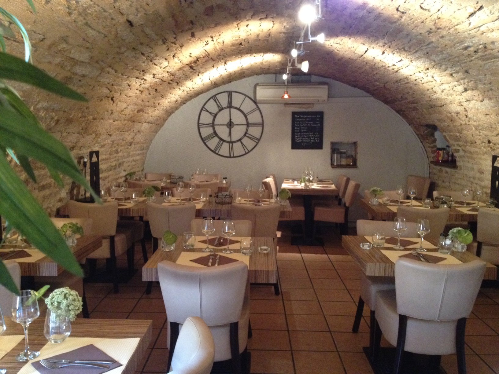 CAVEAU SAINTJACQUES Restaurant Pizza Beaune 21200
