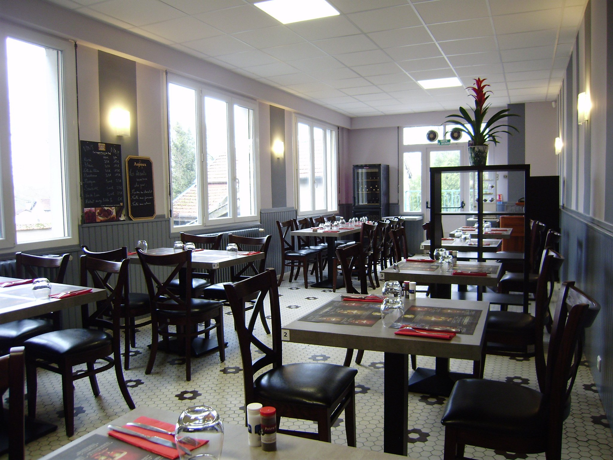 LA TABLE D'ARGONNE Restaurant Traditionnelle ClermontenArgonne 55120